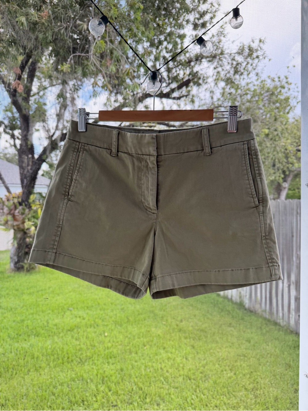 J.Crew Re-Imagined Olive Chino Shorts Size 4 Fair Trade X-92 - Picture 3 of 16